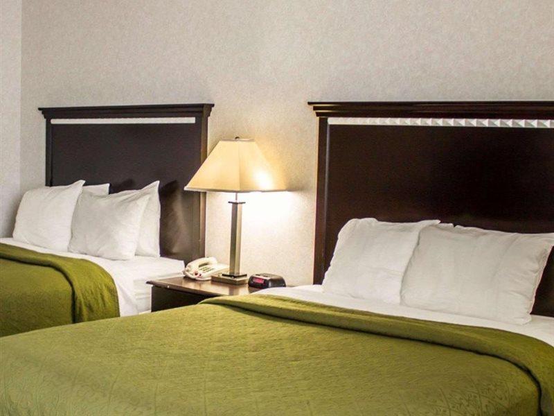 Quality Inn & Suites 맨스필드 외부 사진